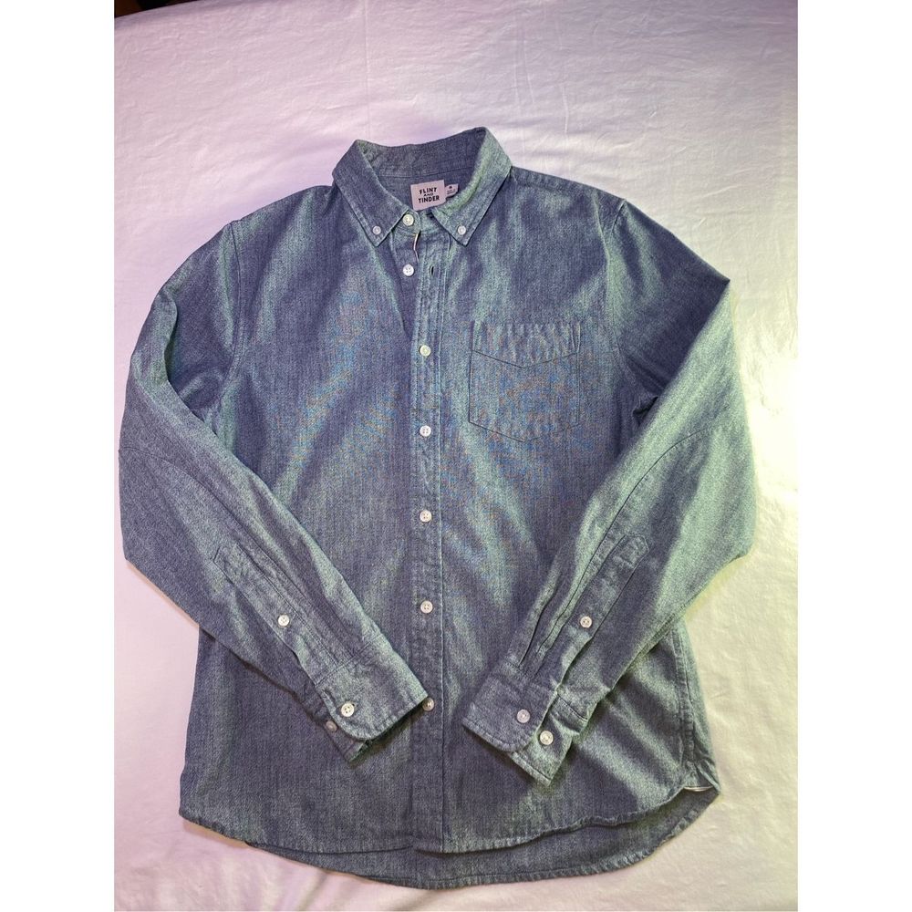 Flint and Tinder Mens Small Longsleeve Button Down Shirt Excellent Condition